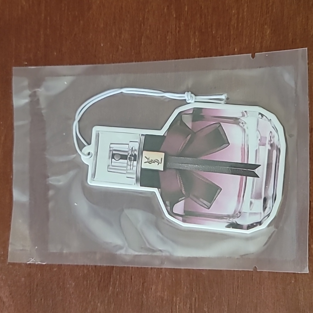 Yves Saint Laurent Mon Paris Luxury Car Air Freshner Hanging Scent Yves Saint Laurent Mon Paris Luxury Car Air Freshner Hanging Scent
